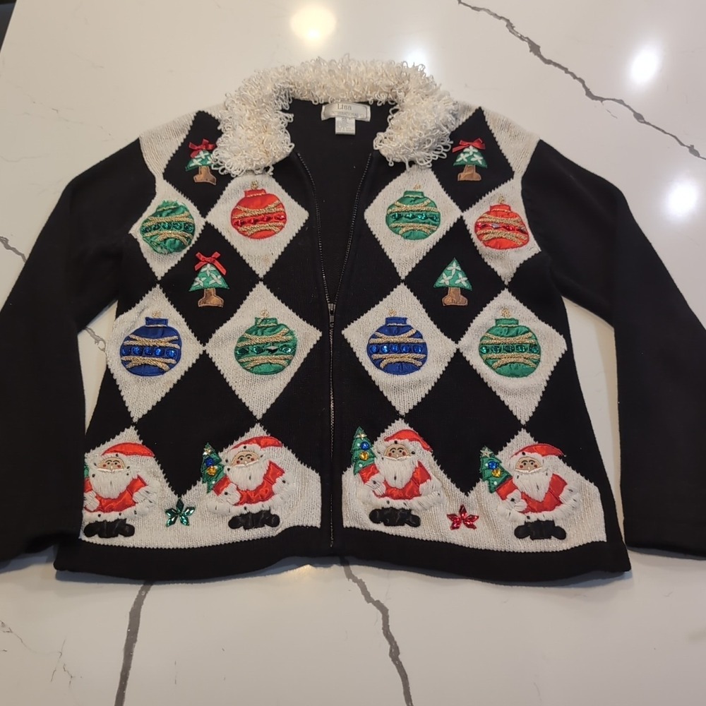 Lisa International Christmas Cardigan Sweater Womens Medium Zip Up Santa Argyle